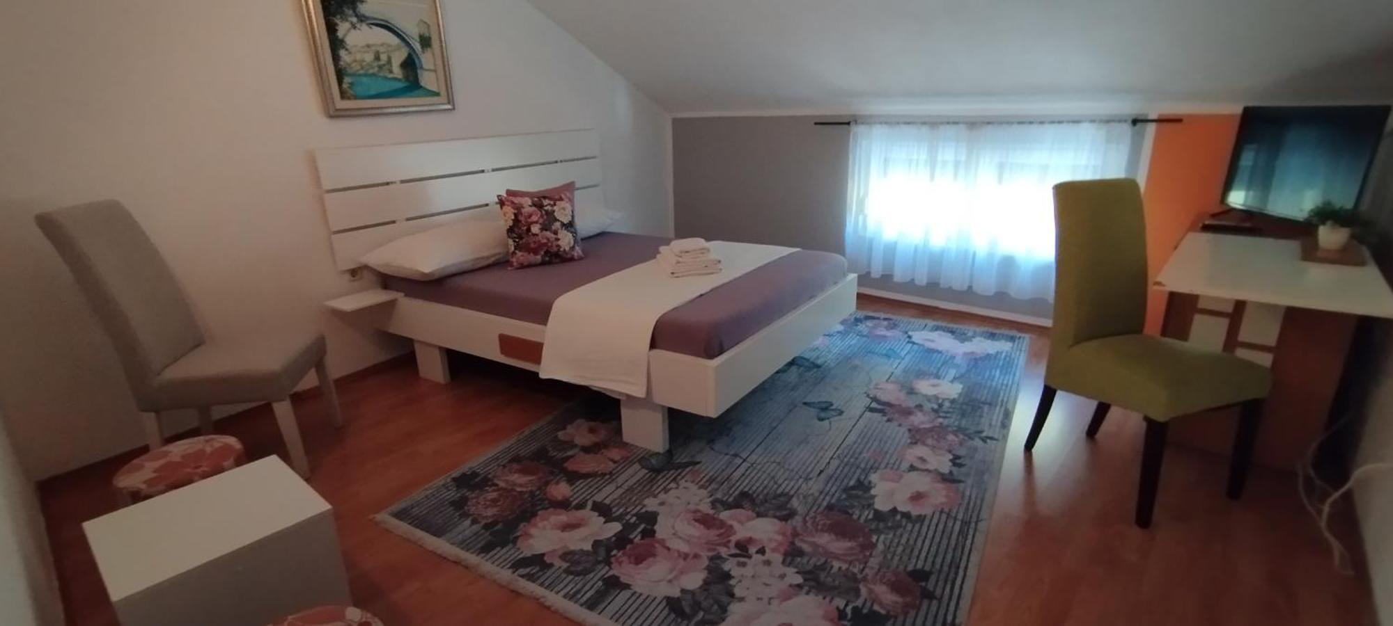 Villa Monera Apartments & Rooms & Free Garage Мостар Экстерьер фото